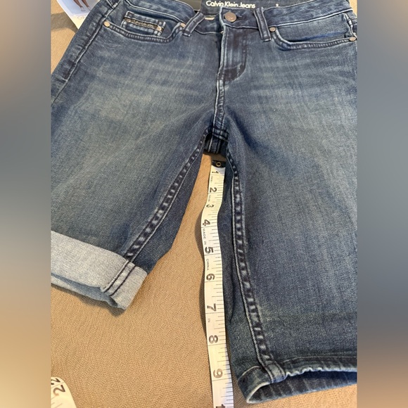 🆕 Calvin Klein Jeans City Short Bermuda 5 pocket denim shorts women’s 2 NWT - Picture 9 of 9